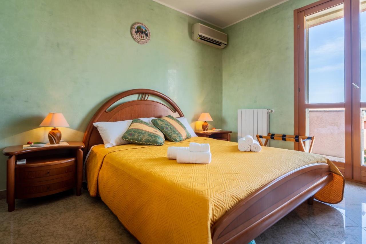 Casa Vacanza Germano Pachino Exteriör bild