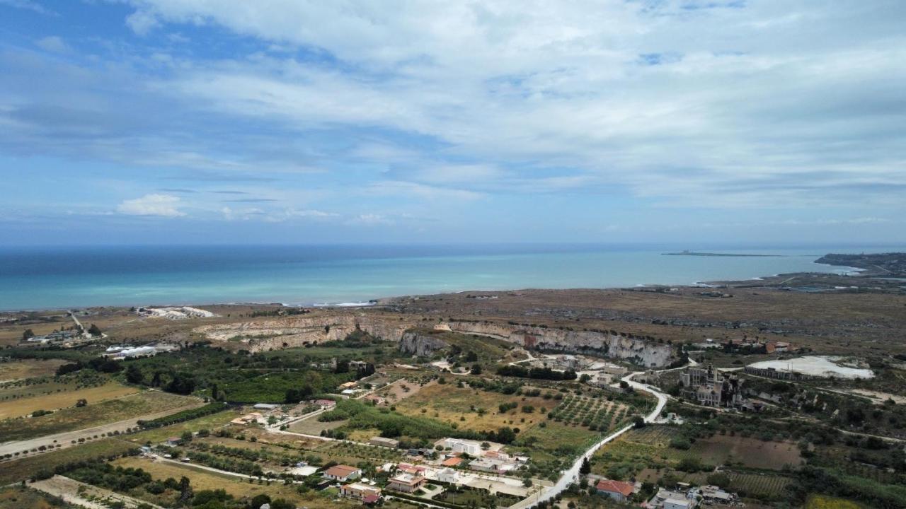 Casa Vacanza Germano Pachino Exteriör bild